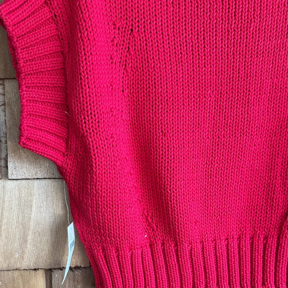 Maeve Red Short Sleeve Heart Knit Sweater - Picture 5 of 5
